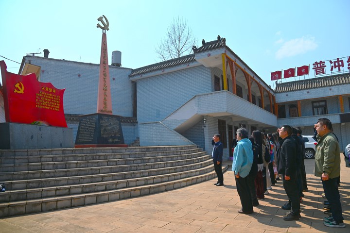 2.JPG