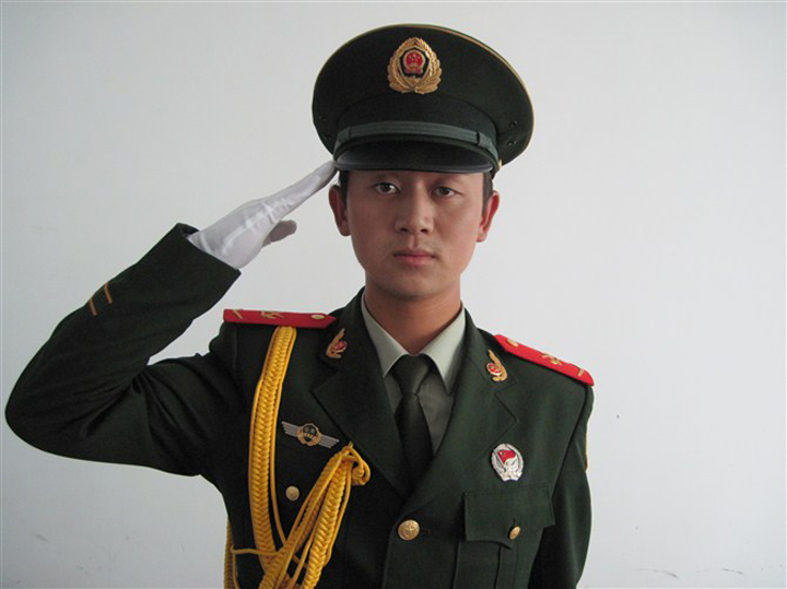 16.前锋化工 王荣敏 队列 (1).jpg 16.前锋化工 王荣敏 队列 (1).jpg